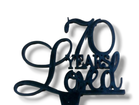 Acrylic topper (Black)   Age  years loved  Online now