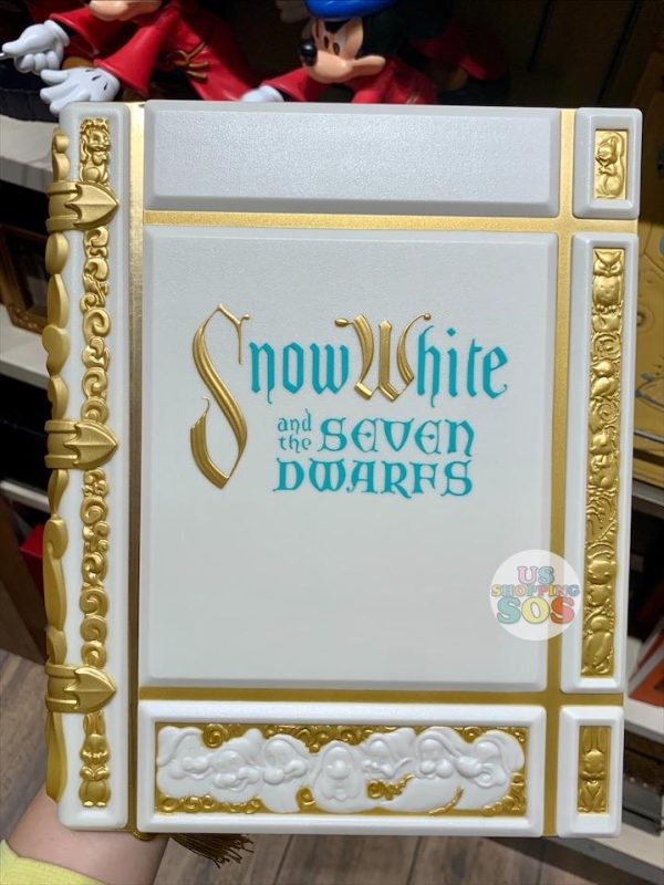 DLR - Storybook Replica Journal - Snow White and the Seven Dwarfs Supply