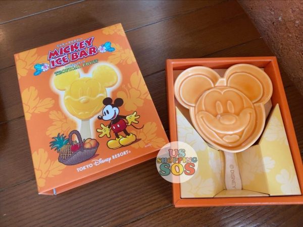 TDR - Mickey Mouse Popsicle Shaped Souvenir Plate & Spoon Set Online now