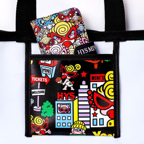 Japan Hysteric Mini Official Guide Book 2020 Spring & Summer Limited Edition 2-Way Shoulder Tote Bag For Sale